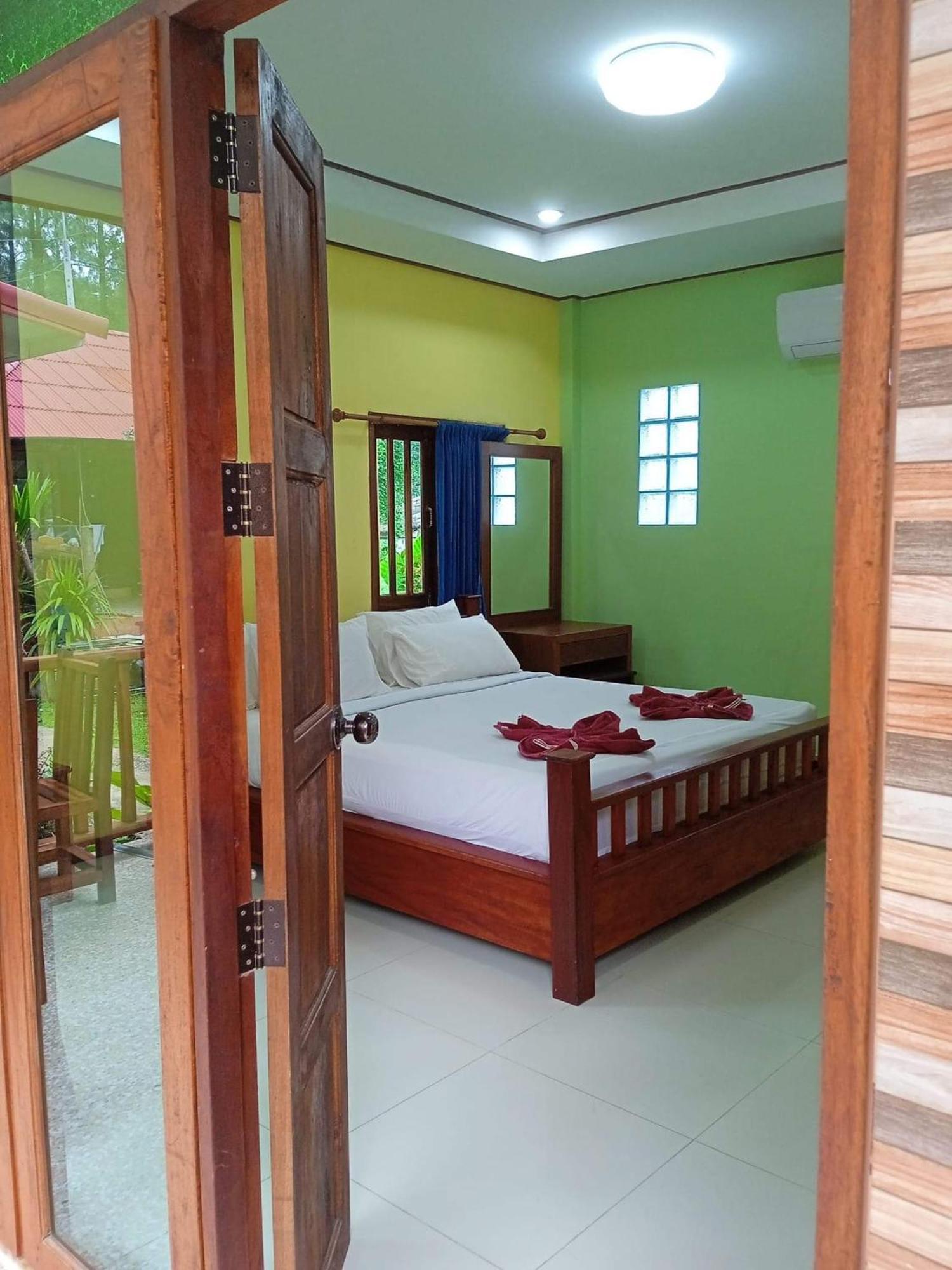 Villa Coconut Corner Koh Yao Noi Habitación foto